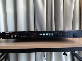 Roland SDE-3000A